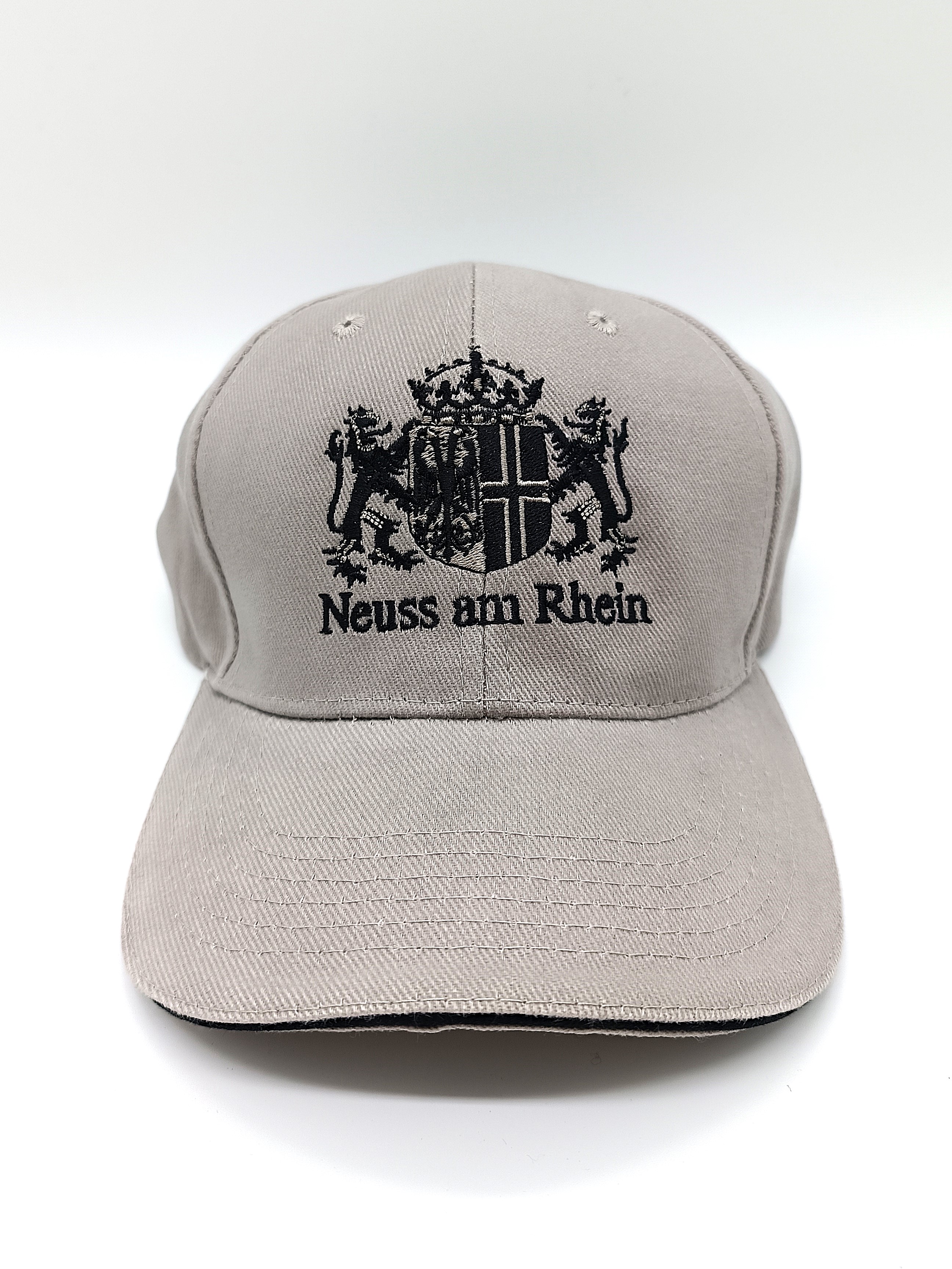 Kappe Neusser Wappen